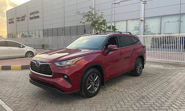 Toyota Highlander XLE 2022 for sale in uae